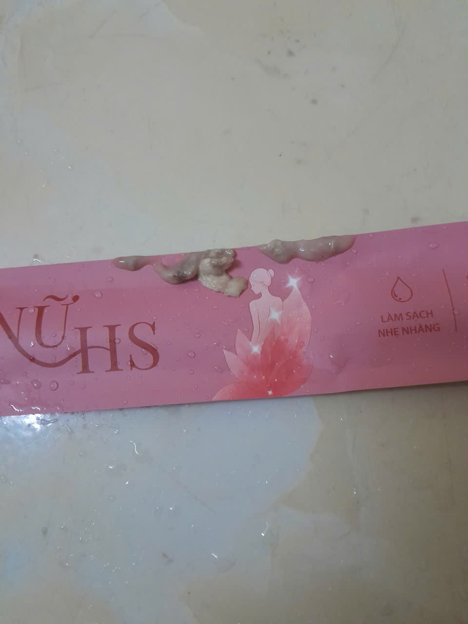Phản hồi khách hàng về Nữ HS 2